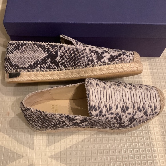 Stuart Weitzman Natural Buck Molorru Snake Print Sneaker Shoes - Picture 4 of 5
